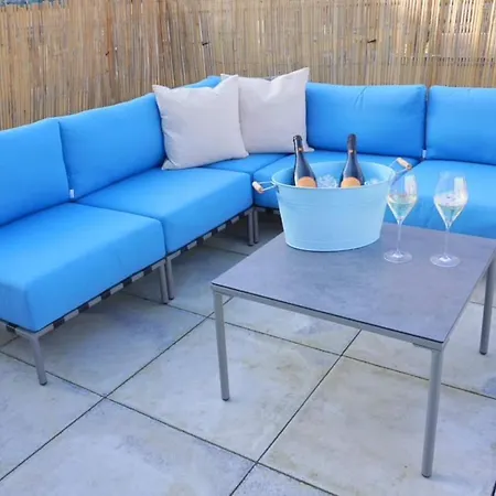 City Centre Penthouse - Terrace & Balcony Bristol